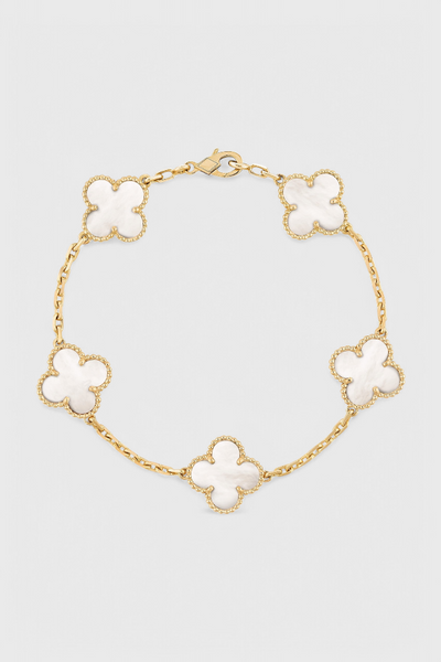 Pulsera con Motivo de Trébol y Elegancia Baño de Oro