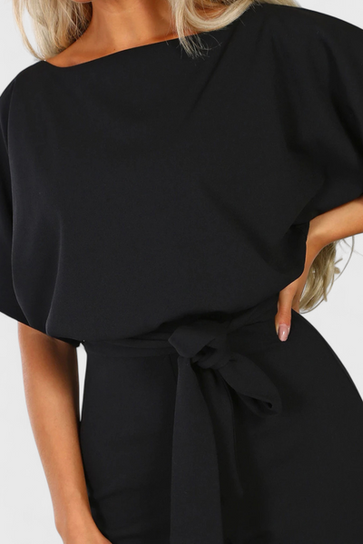 Evie Mono Chic de Silueta Fluida